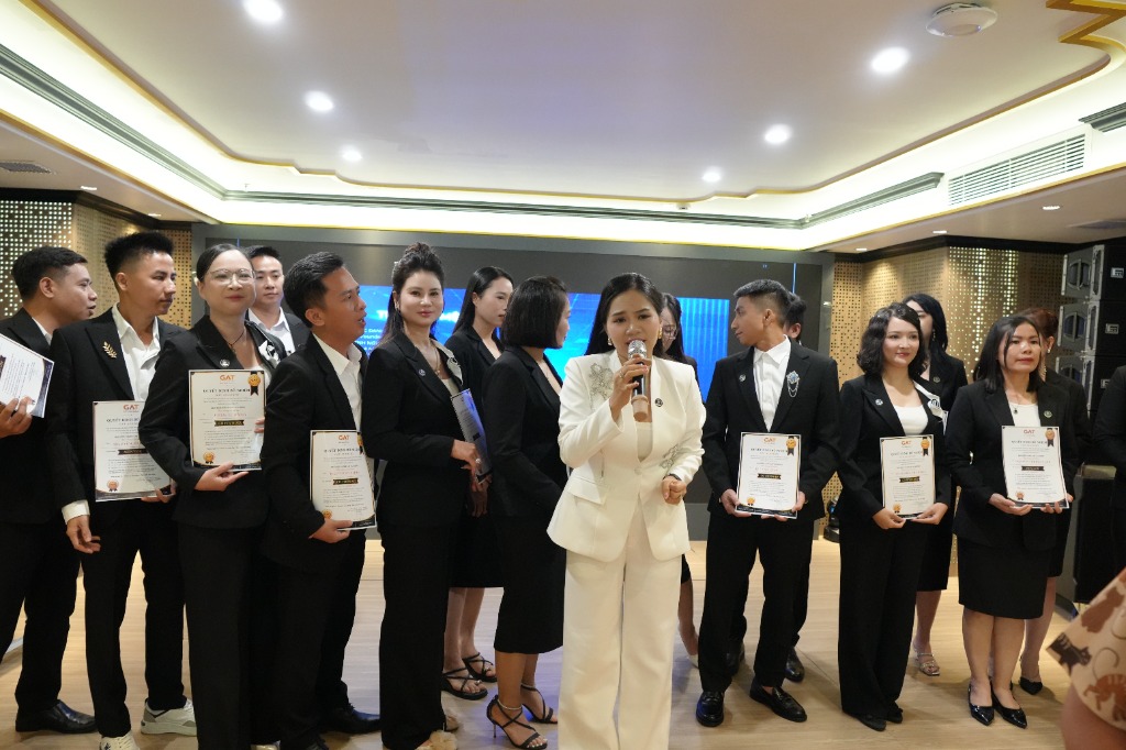 Mentor GAT Academy — đồng hành 1-1