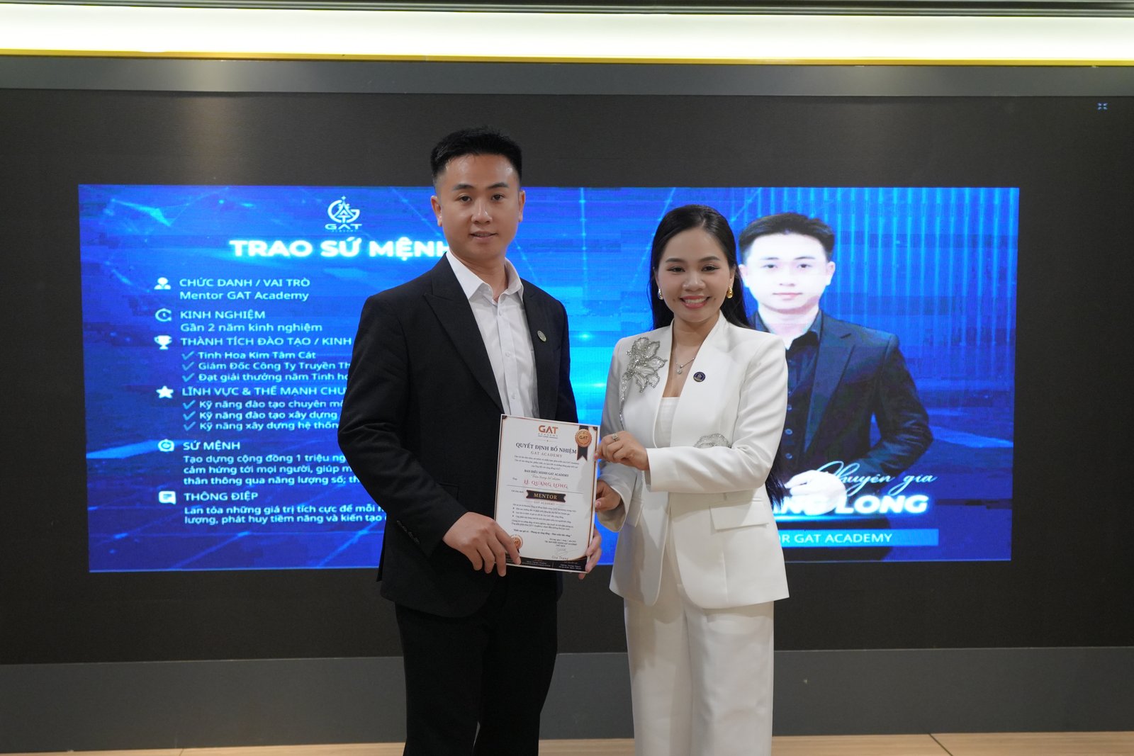 Phát triển kinh doanh